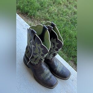 ARIAT Boots size 7.5